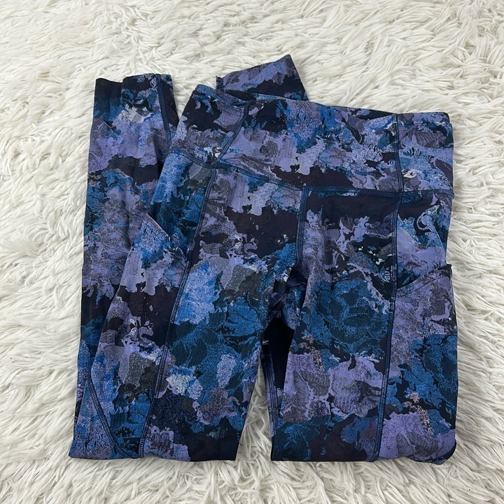 Lululemon Fast & Free 7/8 Tight II *Nulux 25" Screen Camo Multi